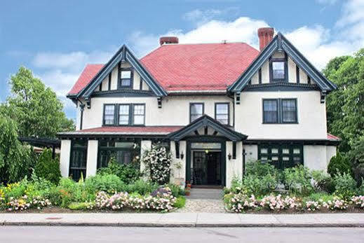 The Bertram Inn Бруклин Екстериор снимка
